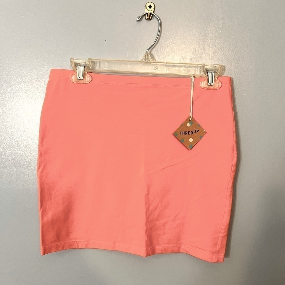 Women’s DIVIDED BY H&M Peach Mini Skirt - Size 10